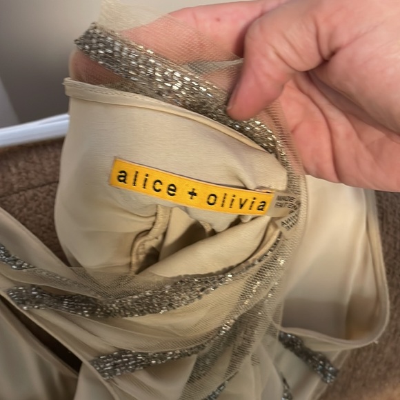 Nude sequin mini dress x Alice + Olivia - Picture 5 of 7